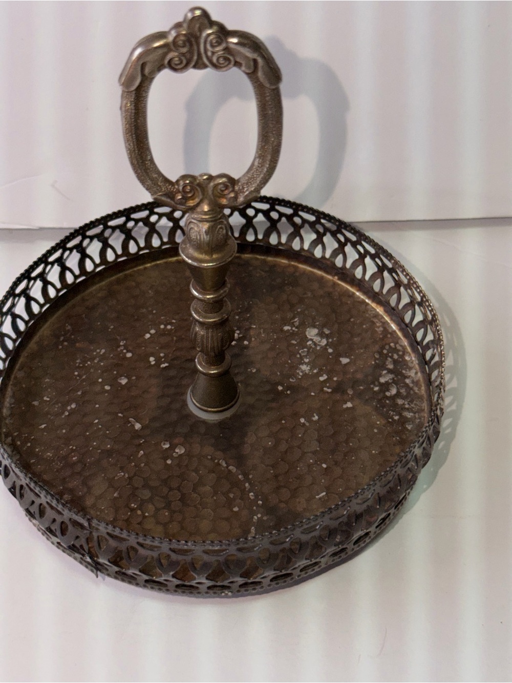 Vintage Ornate Brass/Bronze Decorative Tray Table Storage Dish with handle - Picture 2 of 6